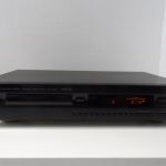 Yamaha CDX-596 CD Player PRO-BIT with remote control