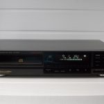 TECHNICS SL-P222A CD Player