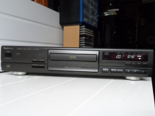 TECHNICS SL-PG390 CD Player