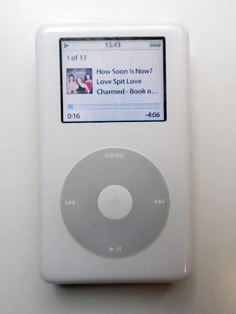 Apple iPod classic 4th Generation White 20GB - new battery fitted - Image 2