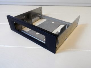 Dell Floppy Drive Bracket Assembly 5.25 inch bay to 3.5 inch bay p/n 6491E