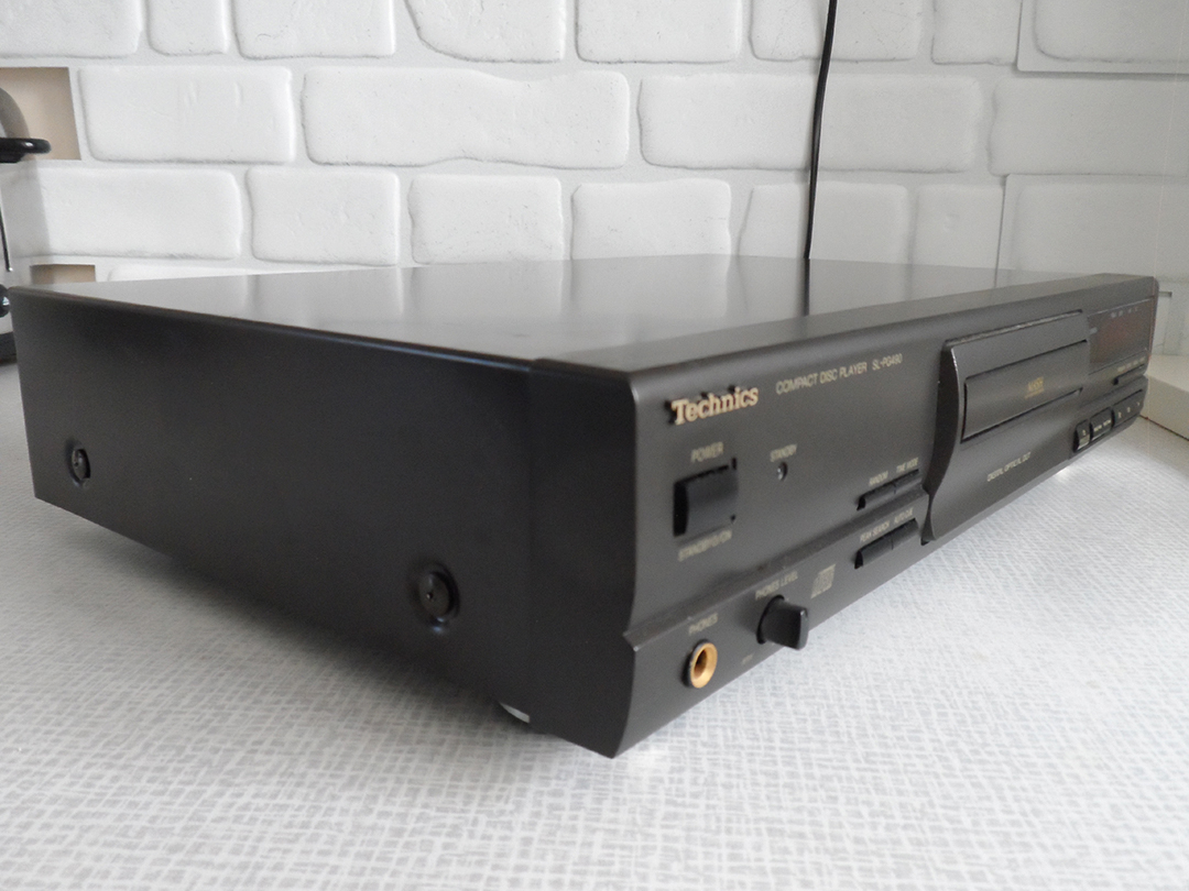 TECHNICS SL-PG490 CD Player - Image 3