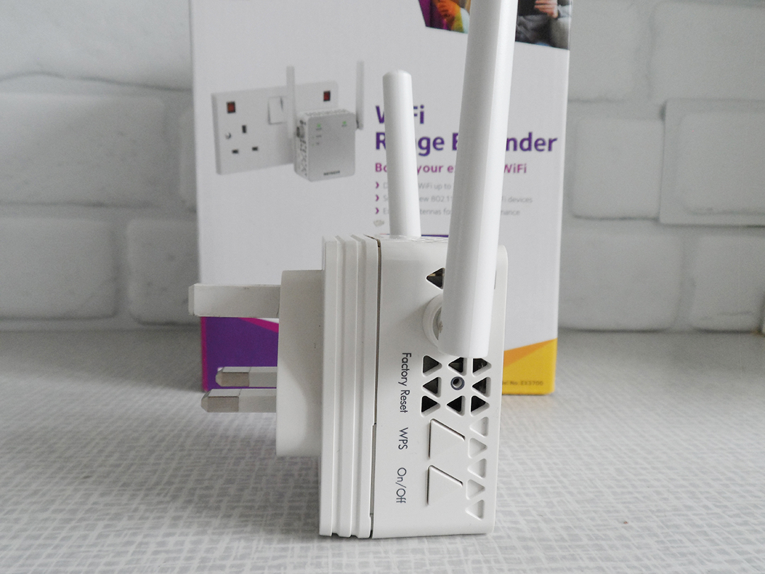 NETGEAR WiFi Range Extender - boost your existing WiFi AC750 Dual Band (EX3700) - Image 4