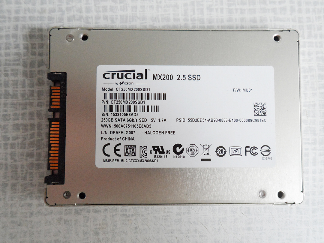 Crucial 2.5 Inch MX200 SATA SSD 250GB CT250MX200SSD1 - Image 3