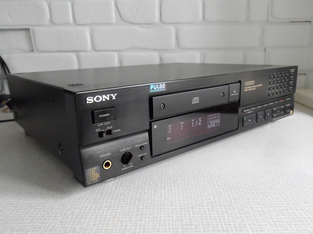 Sony CDP-X222ES CD Player Direct Digital Sync High End Linear Converter