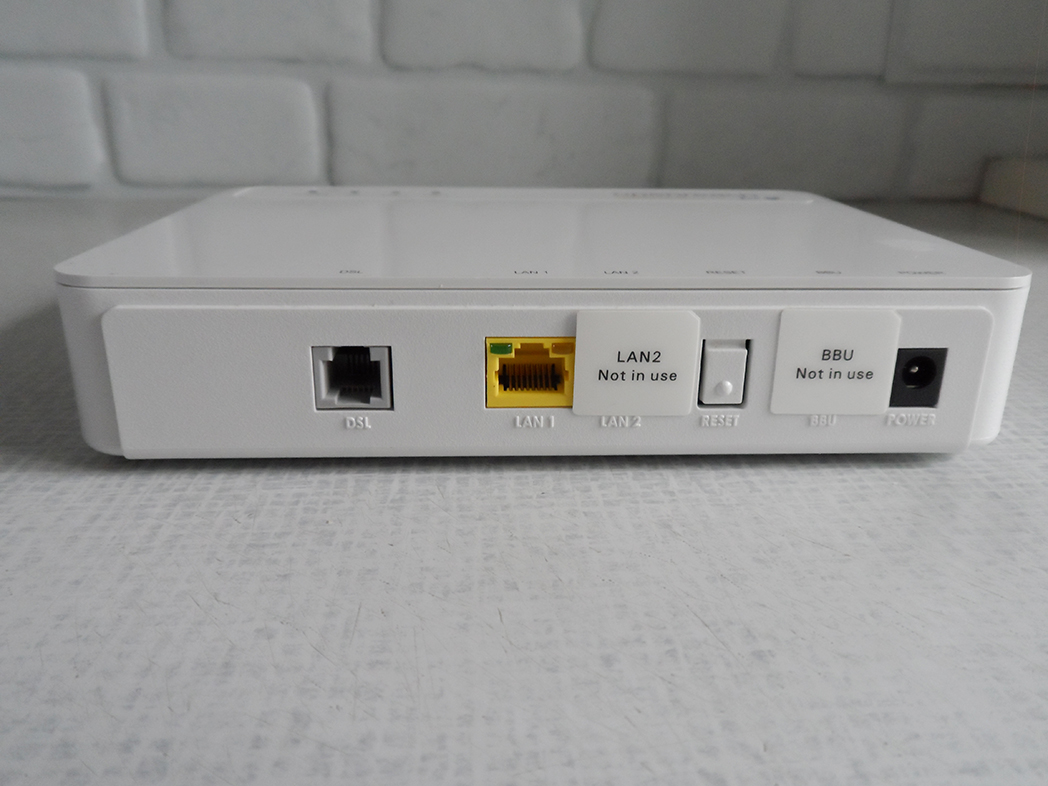 BT Openreach ECI Telecom Modem 061513 + PSU B-FOCuS V-2FUb/r Rev B - Image 2