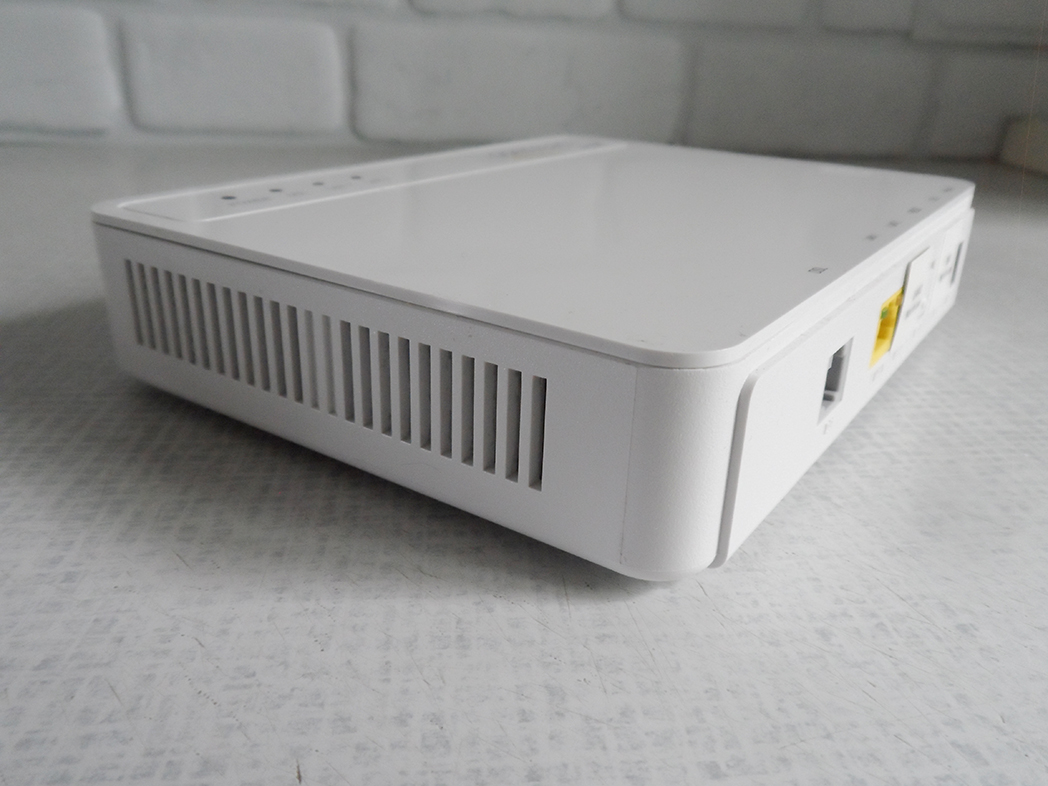 BT Openreach ECI Telecom Modem 061513 + PSU B-FOCuS V-2FUb/r Rev B - Image 3