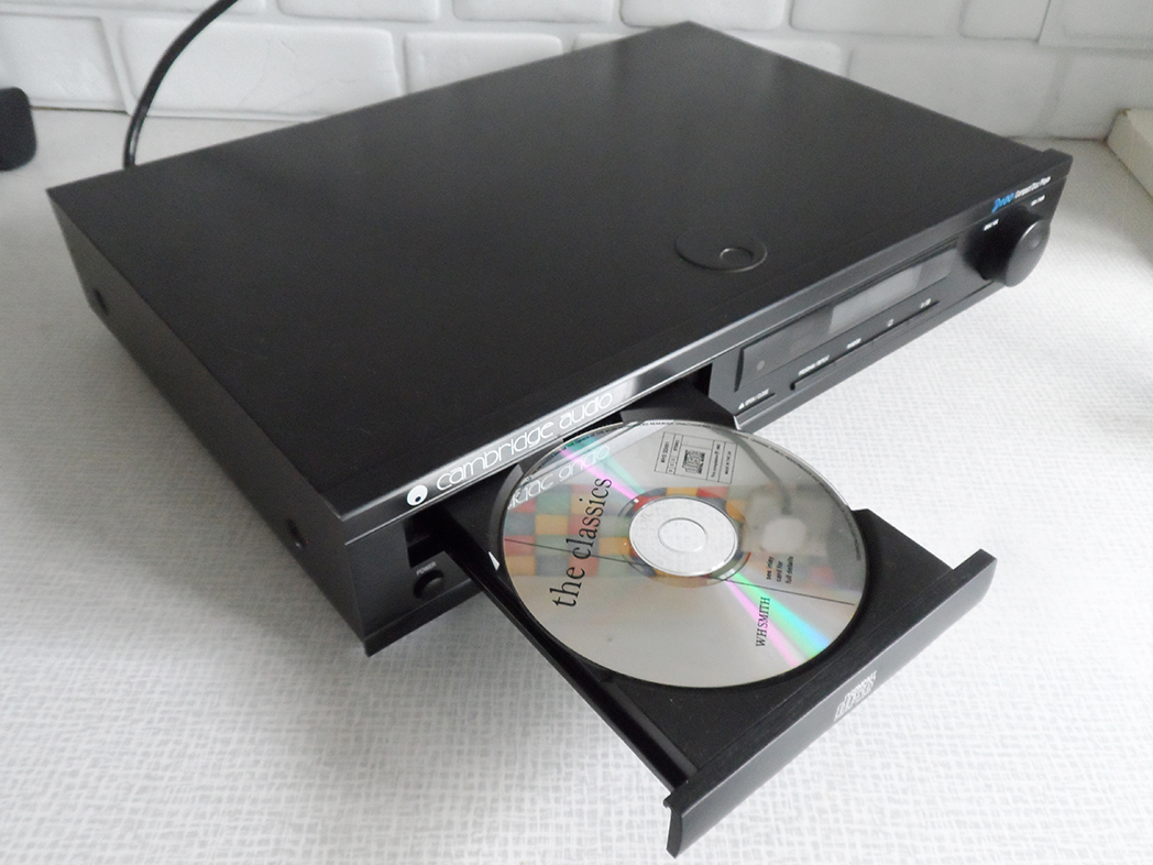 Cambridge Audio D100 CD Player - Image 7