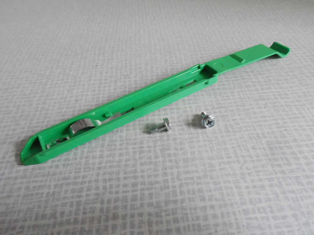 Dell drive rails set of 1 only. For internal oddball drive installations. p/n 86DVJ